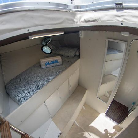 Habitacion Marineria Boat Aloha 巴塞罗那 外观 照片
