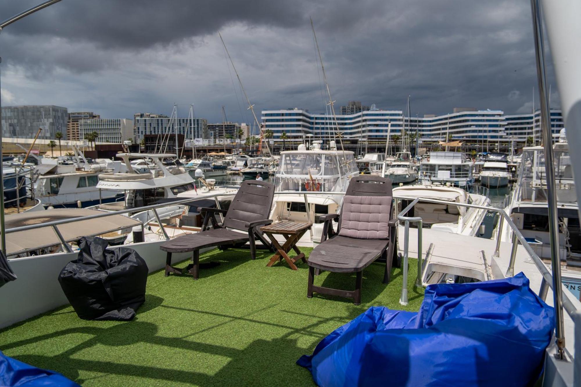 Habitacion Marineria Boat Aloha 巴塞罗那 外观 照片