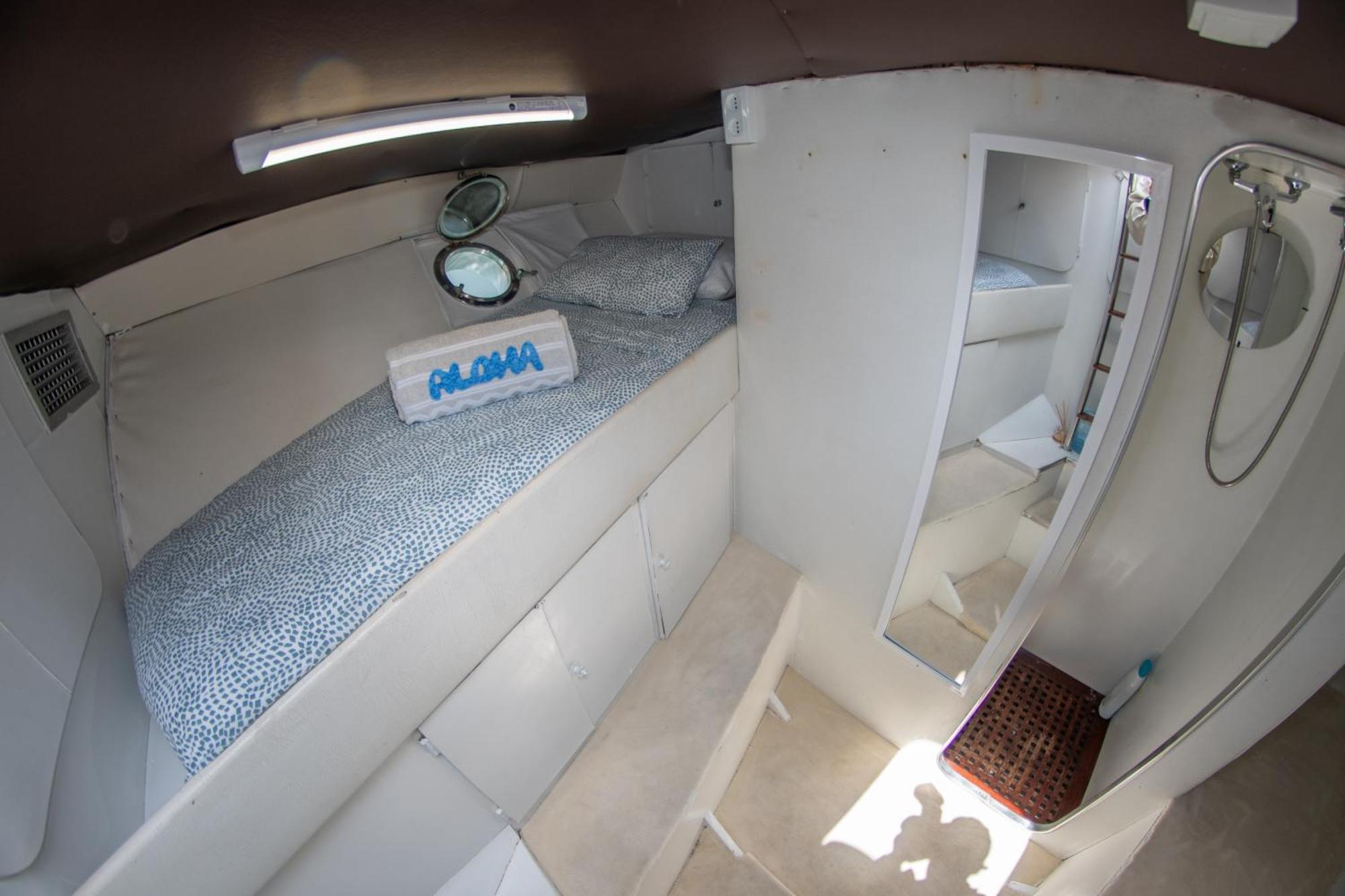 Habitacion Marineria Boat Aloha 巴塞罗那 外观 照片